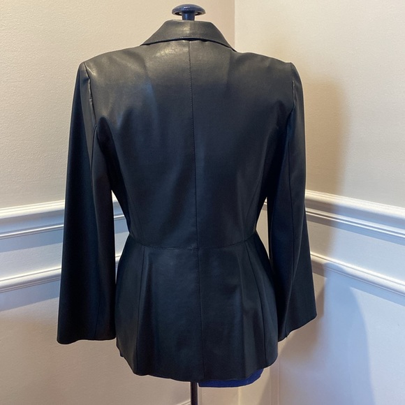 MADE IN FRANCE Faux Leather Blazer, MOB WIFE - Picture 5 of 8